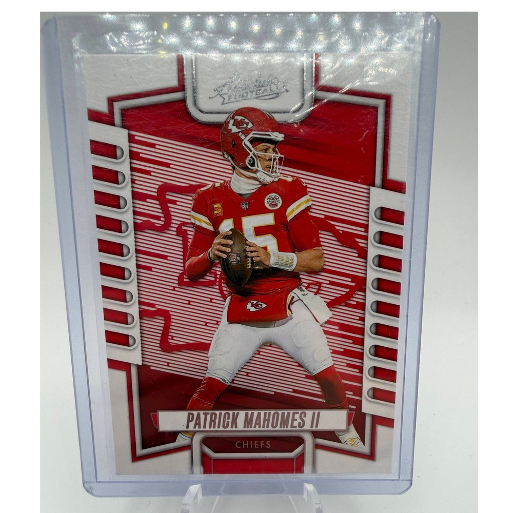 2023 Panini Absolute Football Patrick Mahomes II #3 Kansas City Chiefs QB Card